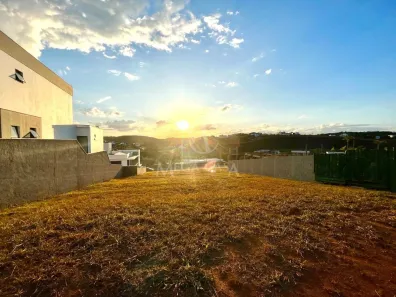 Lote/Terreno à venda, 500m² no São Pedro, Juiz de Fora
