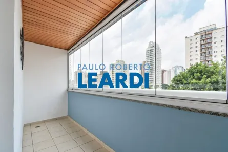 Apartamento com 2 Quartos à venda, 65m² no Vila Gumercindo, São Paulo