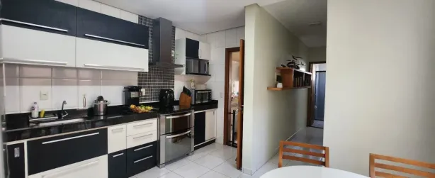 Casa com 3 Quartos à venda, 180m² no Residencial Center Ville, Goiânia