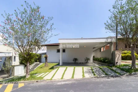 Casa de Condomínio com 4 Quartos à venda, 260m² no Parque do Morumbi, São Paulo
