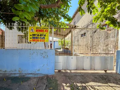 Casa com 2 Quartos à venda, 134m² no Três Barras, Cuiabá