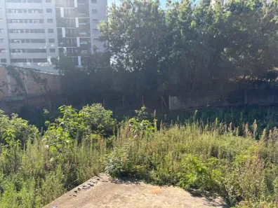 Lote/Terreno à venda, 638m² no Estoril, Belo Horizonte