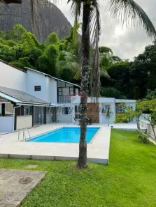 Casa de Condomínio com 4 Quartos à venda, 660m² no Jacarepaguá, Rio de Janeiro