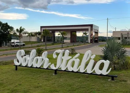 Lote/Terreno à venda, 300m² no Condomínio Solar Itália, Senador Canedo