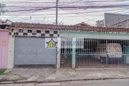 Casa com 6 Quartos à venda, 330m² no Vila Campestre, São Paulo