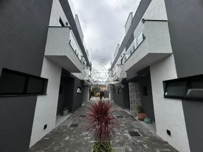 Sobrado com 3 Quartos à venda, 143m² no Recanto Som do Mar, Caraguatatuba