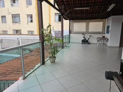 Casa com 4 Quartos à venda, 360m² no Glória, Contagem