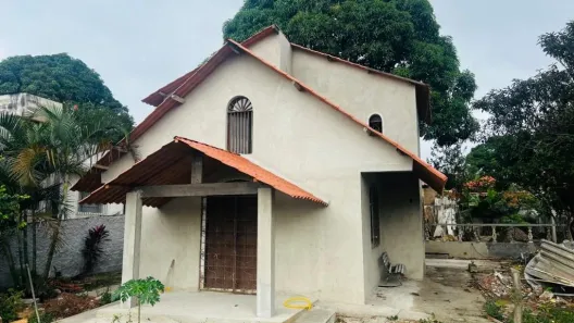 Casa com 3 Quartos à venda, 180m² no Haway, Araruama