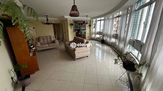 Apartamento com 3 Quartos à venda, 221m² no Gonzaga, Santos