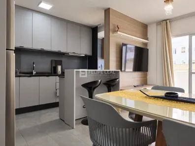 Apartamento com 2 Quartos à venda, 59m² no Barreiros, São José