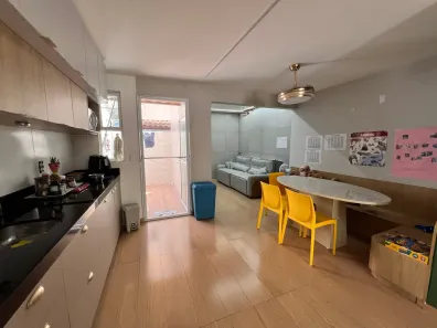 Casa de Condomínio com 2 Quartos à venda, 89m² no Lagoa Redonda, Fortaleza