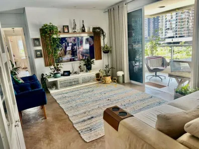 Apartamento com 4 Quartos para alugar, 116m² no Jardim das Acácias, São Paulo