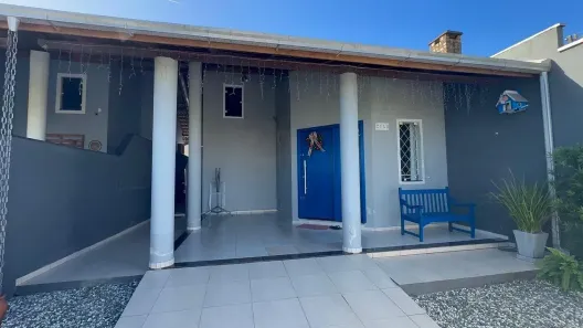 Casa com 2 Quartos à venda, 76m² no Centro, Balneário Piçarras