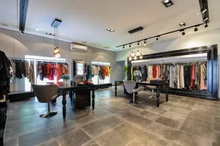 Imóvel Comercial com 3 Quartos para venda ou aluguel, 240m² no Vila Nova Conceição, São Paulo