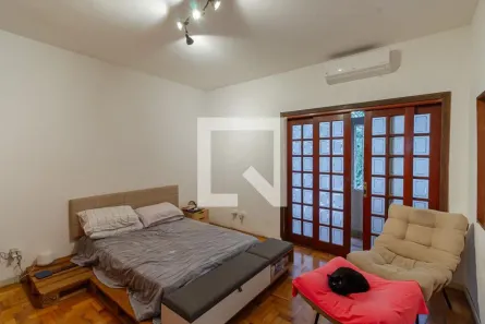 Casa com 2 Quartos à venda, 130m² no Vila Uberabinha, São Paulo