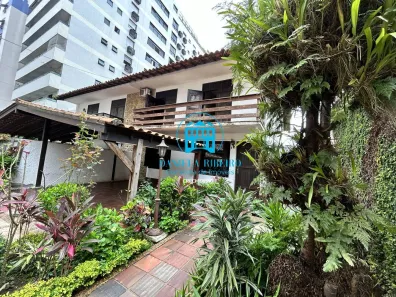 Casa com 4 Quartos à venda, 254m² no Ponta da Praia, Santos
