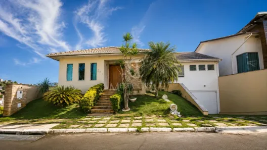 Casa de Condomínio com 4 Quartos à venda, 389m² no São Pedro, Juiz de Fora
