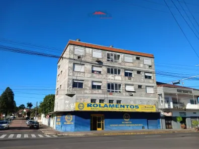 Apartamento com 3 Quartos para alugar, 90m² no Tamandaré, Esteio
