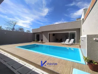 Casa com 5 Quartos à venda, 200m² no Porto Fino, Pontal do Paraná