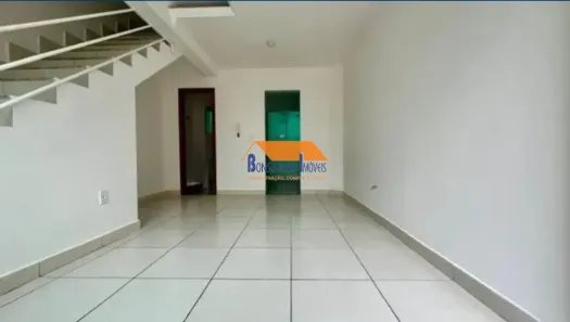 Casa com 2 Quartos à venda, 79m² no Primeiro de Maio, Belo Horizonte