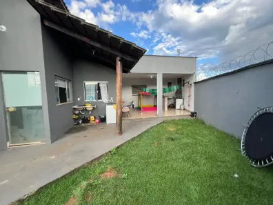 Casa com 2 Quartos à venda, 85m² no Setor Três Marias, Goiânia