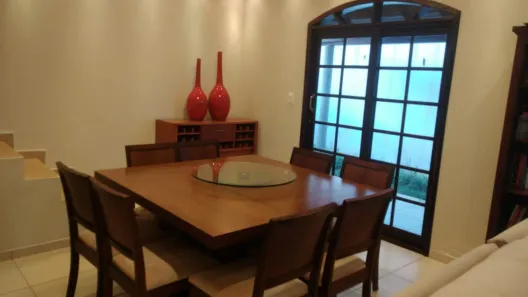 Sobrado com 3 Quartos à venda, 250000m² no São Luiz do Paraitinga, São Luiz do Paraitinga