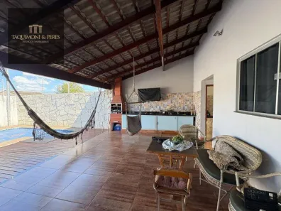 Casa com 4 Quartos à venda, 200m² no Residencial Flamboyant, Anápolis