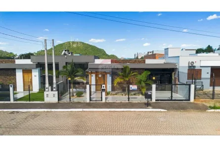 Casa com 2 Quartos à venda, 93m² no SENAI, Montenegro
