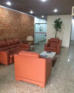 Sala Comercial com 2 Quartos para venda ou aluguel, 70m² no Vila Itapura, Campinas