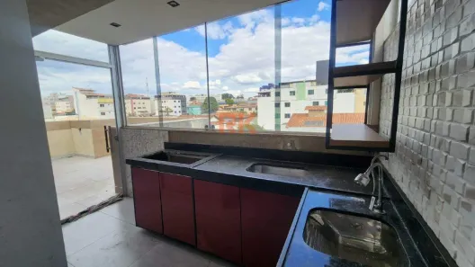 Cobertura com 3 Quartos para alugar, 142m² no Arvoredo, Contagem