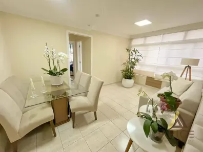 Apartamento com 2 Quartos à venda, 107m² no Embaré, Santos