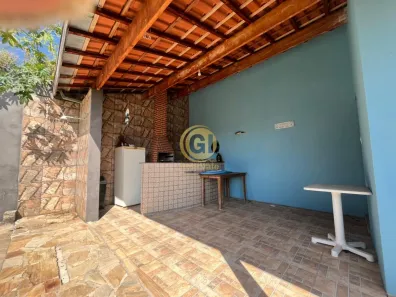 Casa com 3 Quartos à venda, 360m² no Jardim Maria Amélia, Jacareí