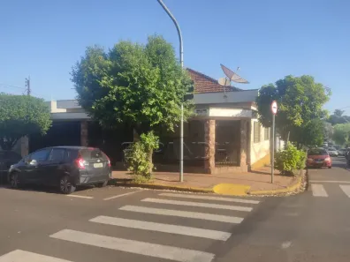Casa com 4 Quartos à venda, 403m² no Centro, Sertãozinho
