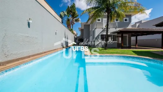 Casa de Condomínio com 4 Quartos à venda, 341m² no Jardins Paris, Goiânia