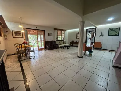 Casa com 3 Quartos à venda, 140m² no Maravista, Niterói
