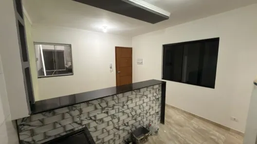 Apartamento com 2 Quartos para alugar, 40m² no Piraporinha, Diadema
