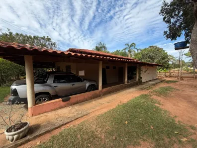 Fazenda/Sítio com 3 Quartos à venda, 5000m² no , Hidrolândia