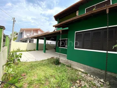 Casa com 3 Quartos à venda, 220m² no Lagoa da Conceição, Florianópolis