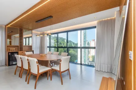Apartamento com 4 Quartos à venda, 136m² no Pioneiros, Balneário Camboriú