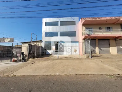 Galpão/Depósito/Armazém para alugar, 180m² no Jardim Europa, Uberlândia