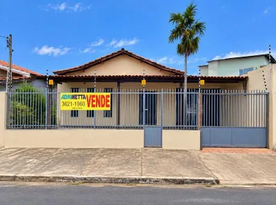 Casa com 3 Quartos à venda, 192m² no Jardim Petrópolis, Cuiabá