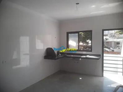 Sobrado com 3 Quartos à venda, 146m² no Vila Lucinda, Santo André