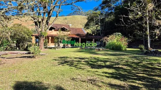 com 10 Quartos à venda, 4m² no , Piquete