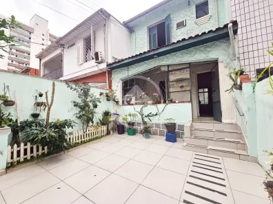 Casa com 3 Quartos à venda, 185m² no Campo Grande, Santos