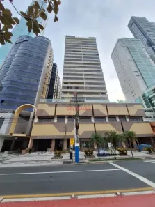 Apartamento com 4 Quartos para alugar, 150m² no Centro, Balneário Camboriú