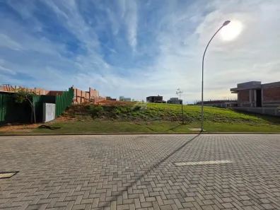 Lote/Terreno à venda, 256m² no Residencial Jatibela, Campinas