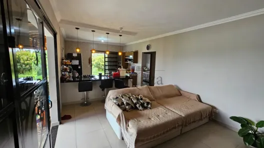 Fazenda/Sítio com 2 Quartos à venda, 121m² no Jardim Colônia, Jacareí