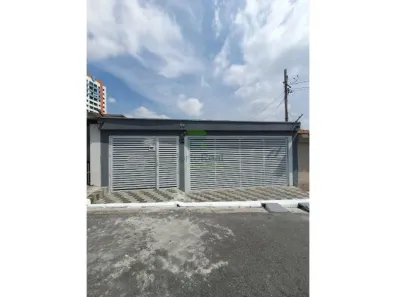 Casa com 2 Quartos para alugar, 141m² no Rudge Ramos, São Bernardo do Campo