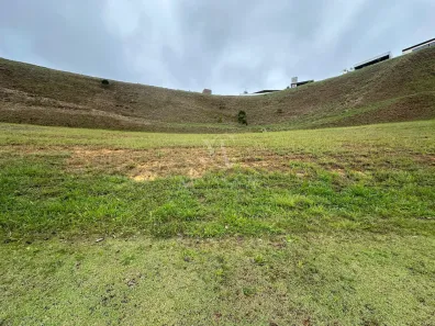 Lote/Terreno à venda, 682m² no São Pedro, Juiz de Fora