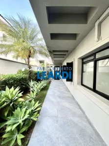 Casa de Condomínio com 4 Quartos para alugar, 450m² no Alphaville Residencial Dois, Barueri